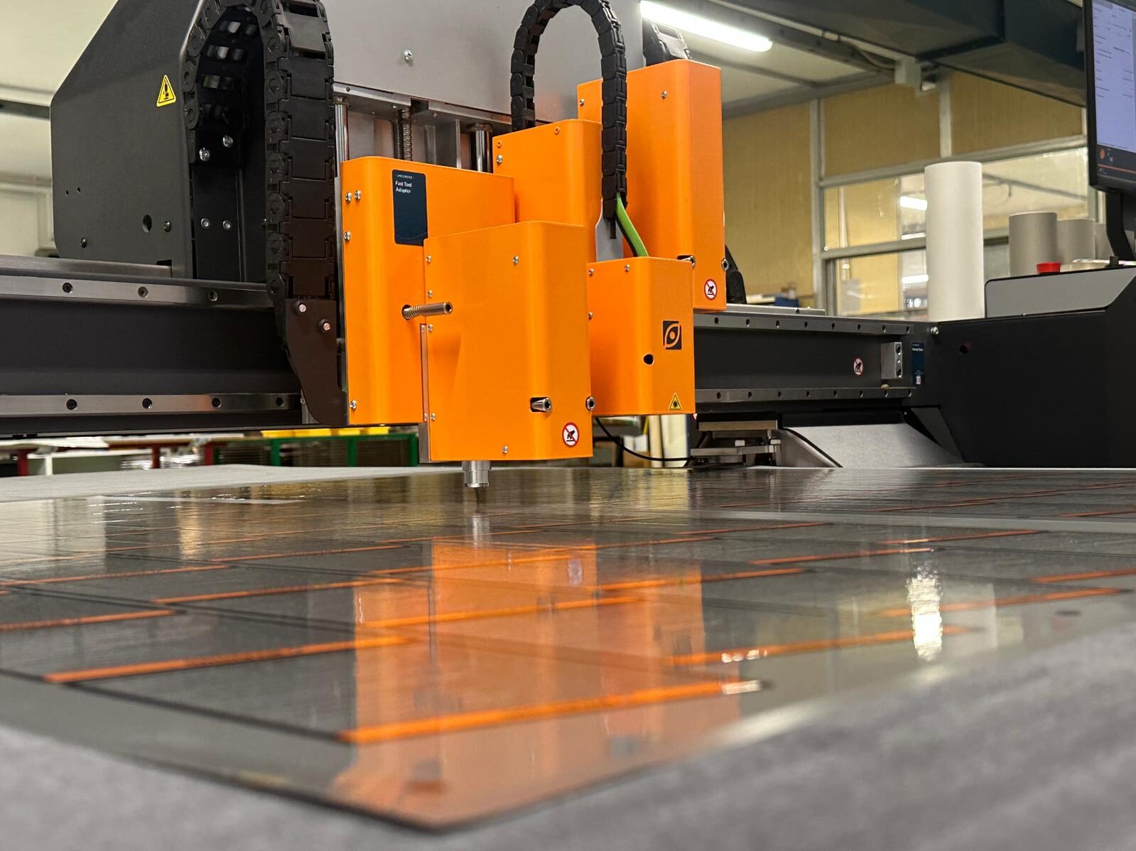 dettaglio plotter da taglio