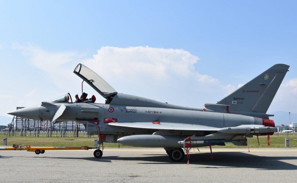 esempio decalcomanie veivoli