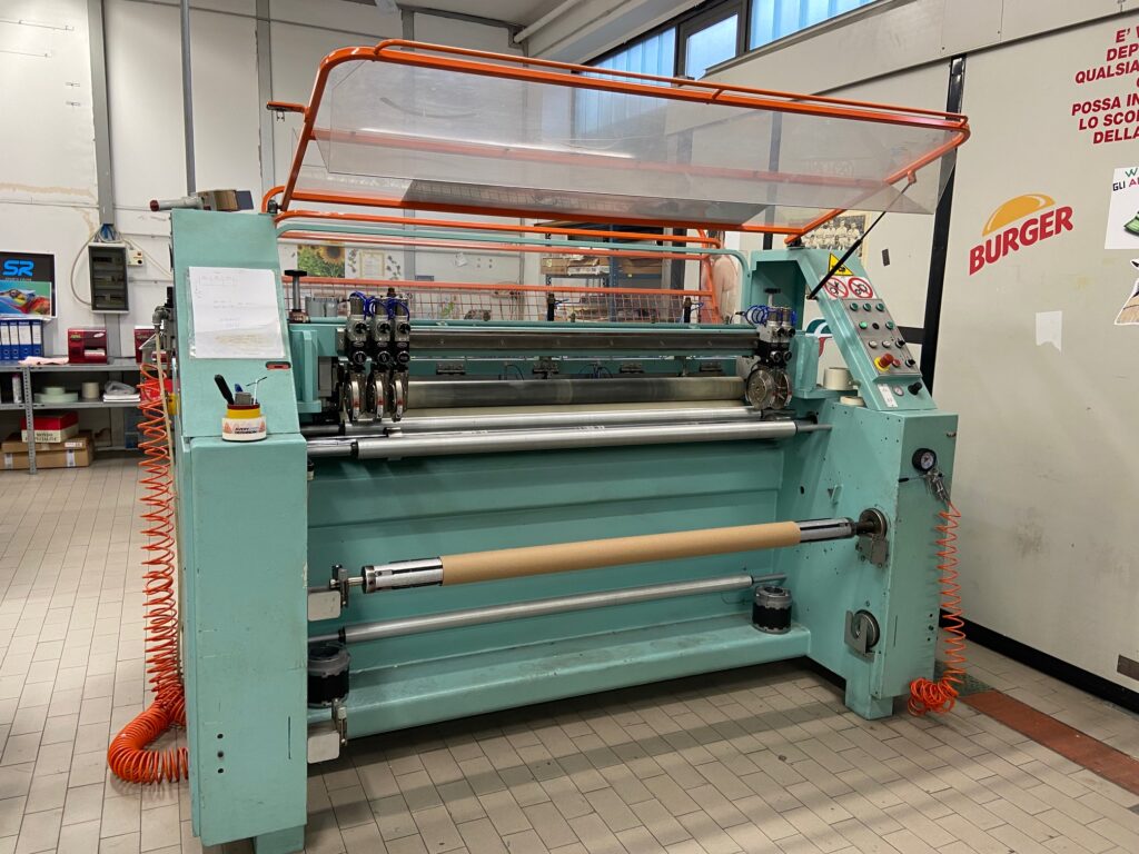 macchina per fustellatura