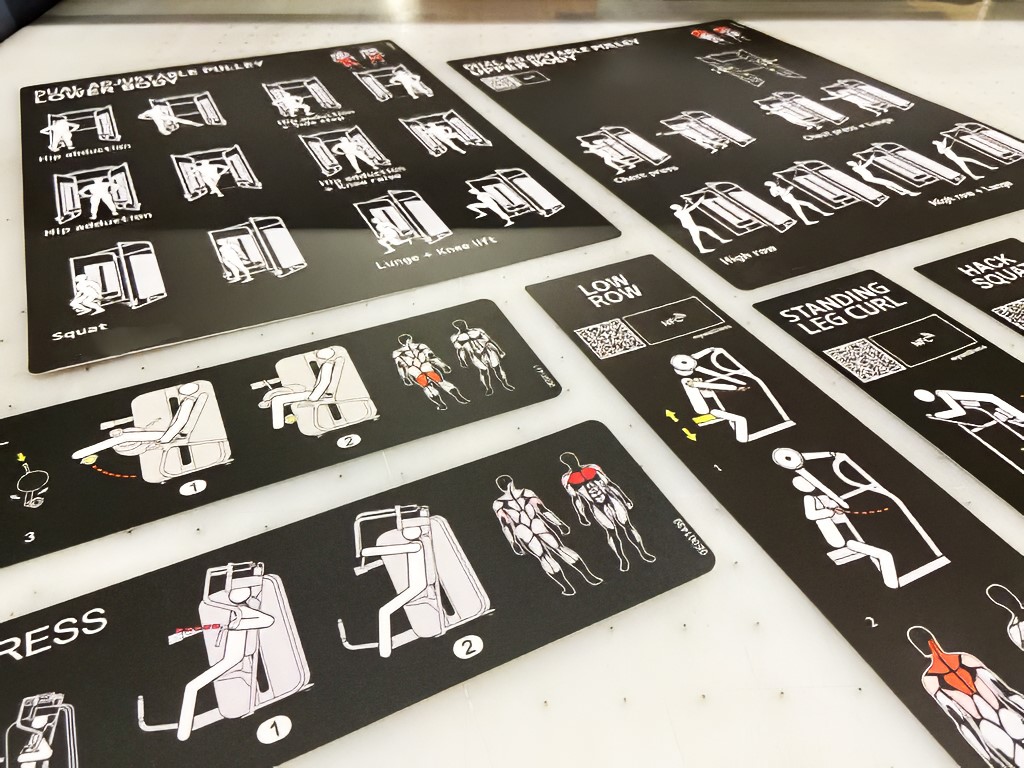 esempi targhe policarbonato